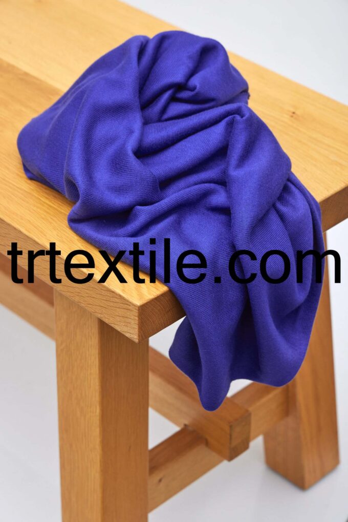 Saks blue knitwear fabric - trtextile.com image