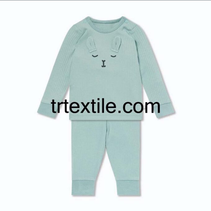 organic baby clothing product model 45 - trtextile.com image